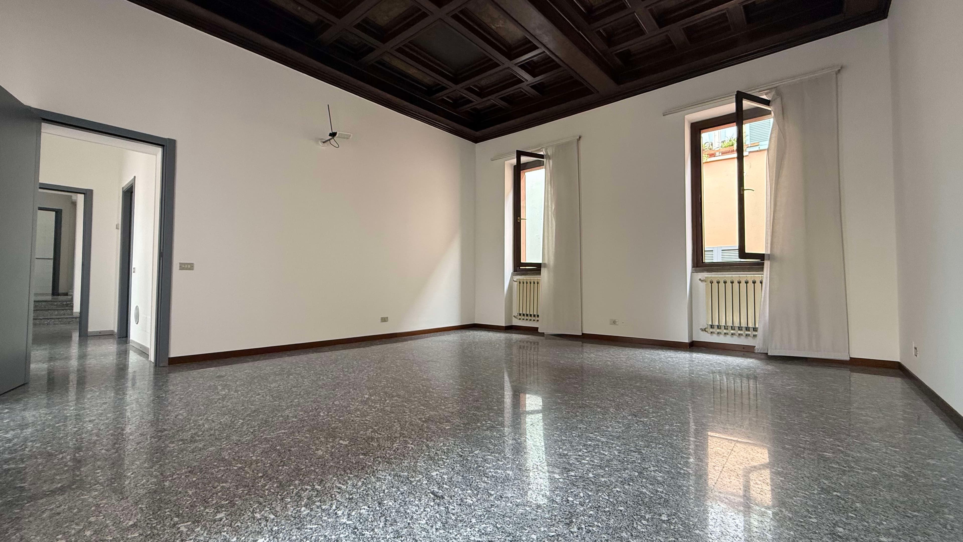 Quadrilocale in affitto in Monza