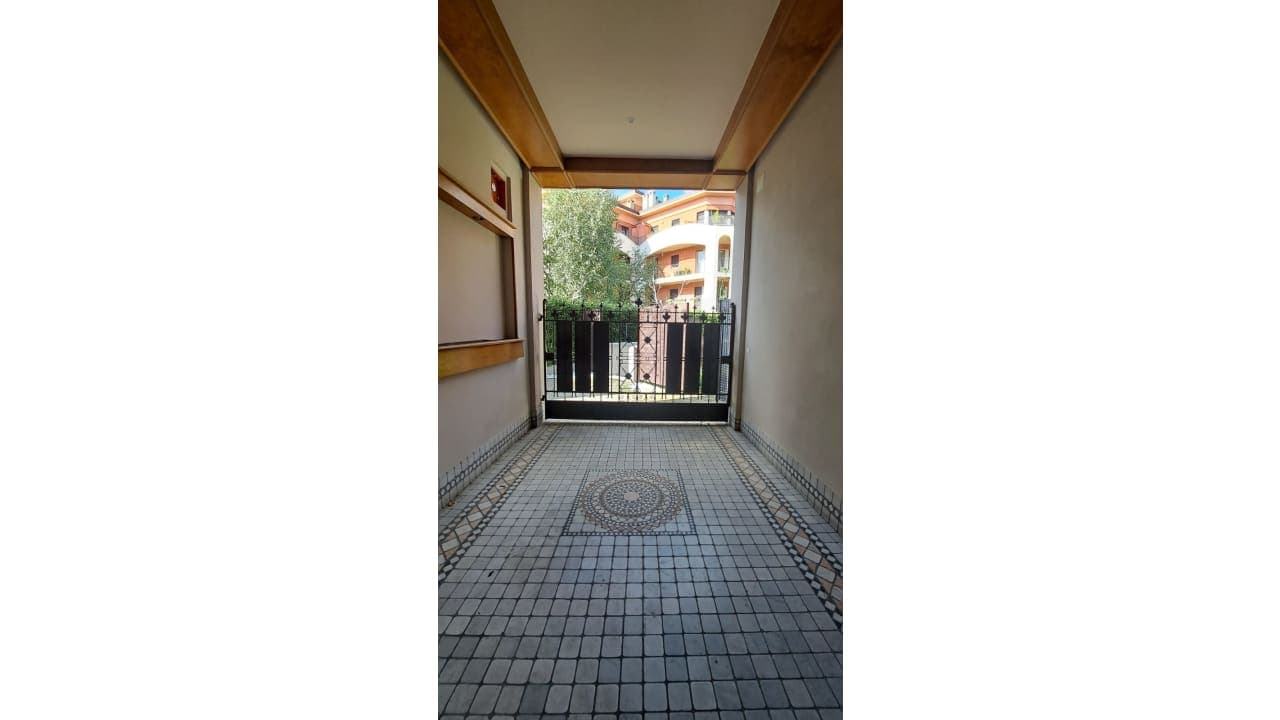 Attico ristrutturato in Monza