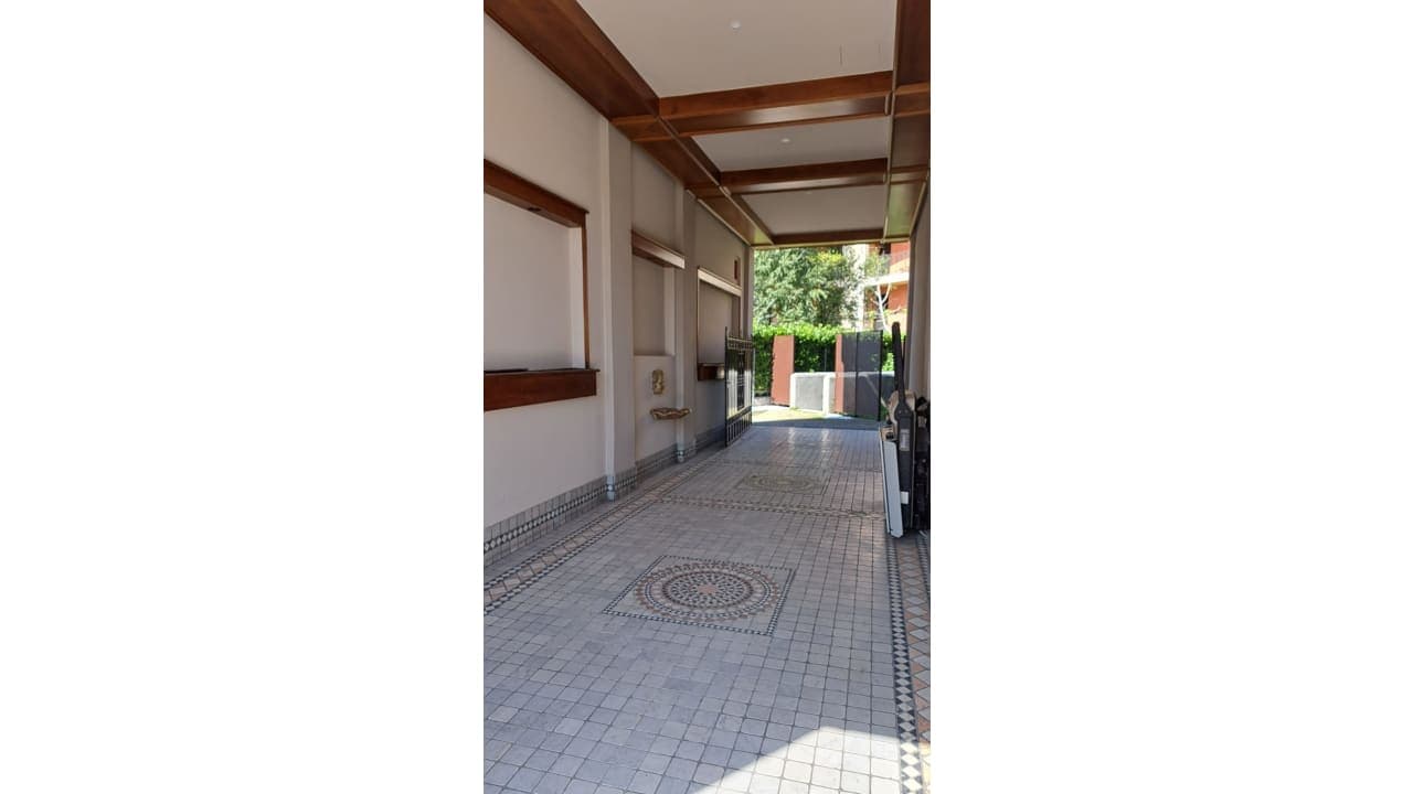 Attico ristrutturato in Monza